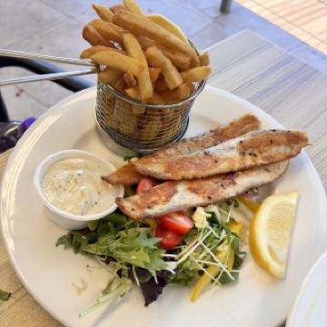 Australia/📸 Lakeside Cafes near Brisbane! Boardwalk Restaurant: Pet-Friendly and Relaxing Restaurant Guide🌞