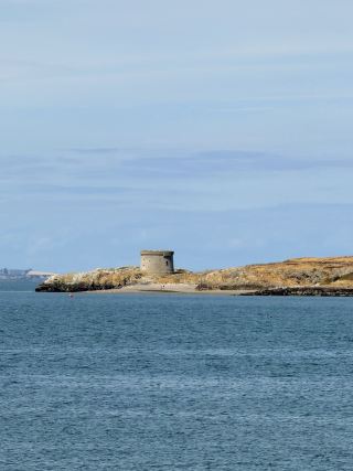Howth Harbour: Ireland’s Perfect Weekend Coastal Retreat
