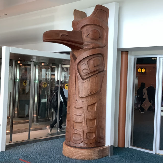 Discovering the YVR Airport 