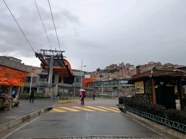 ラパス、中央駅前