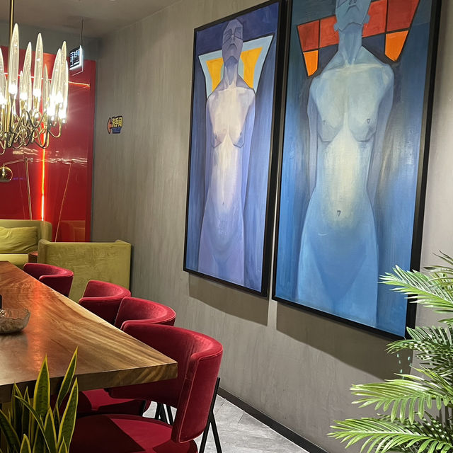  HeSu Hidden Art Hotel & Suites 