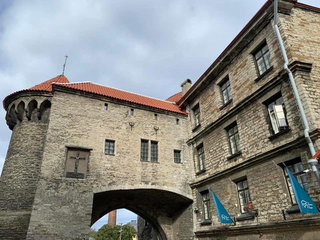 愛沙尼亞🇪🇪景點-塔林城牆及閘門