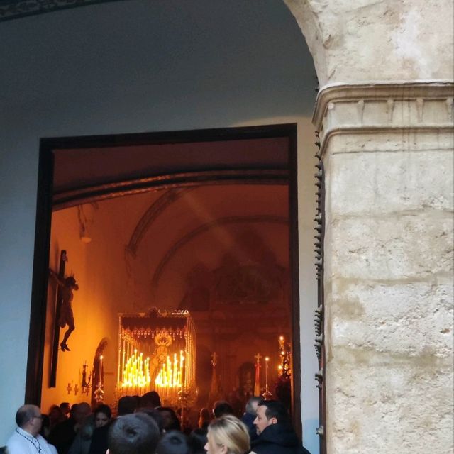 Embracing Easter Processions in Córdoba