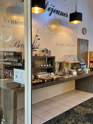 Accommodation 30 minutes walk from Beauvais Airport.