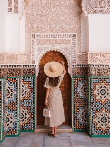 马拉喀什：摩洛哥中心一座色彩缤纷、历史悠久的城市