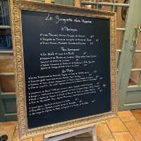 Welcoming restaurant that is a hidden gem !