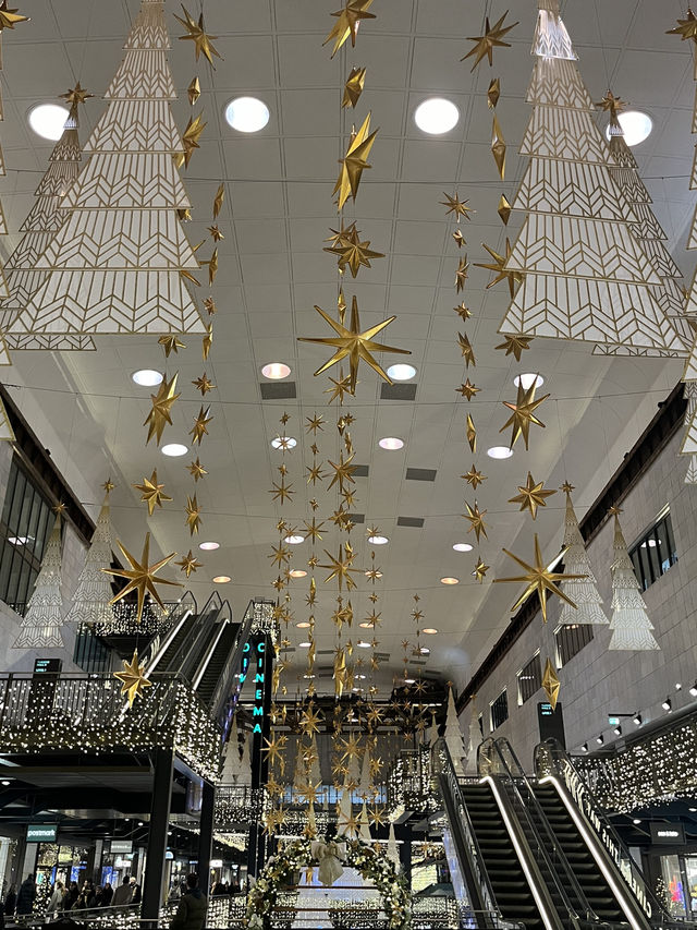 London ｜ Enjoy the Christmas vibe at Battersea Power Station