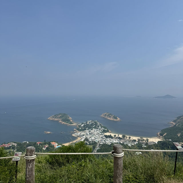 Hike to Dragon’s back in Hong Kong 