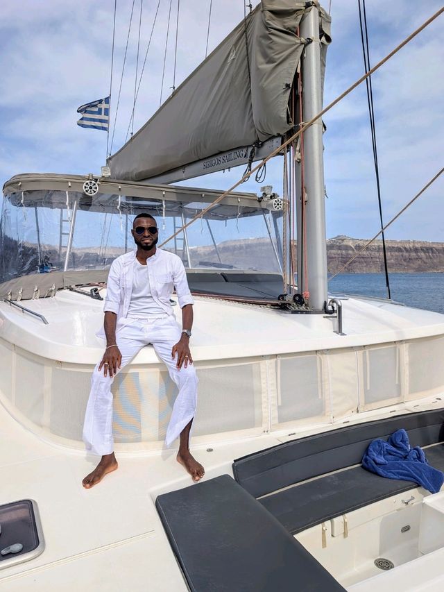 14-day Itinerary in Abuja, Cairo, Santorini, Thessaloniki, and More