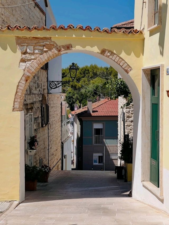 Numana – The Conero Riviera’s Charming Seaside Gem