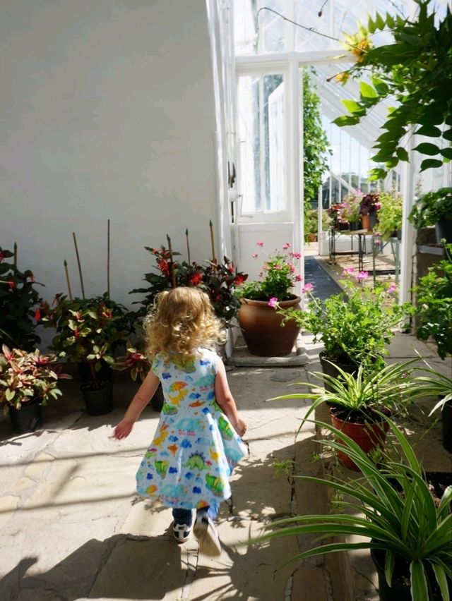 Most people miss Kailzie Gardens when they visit Scotland 😢