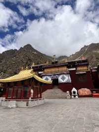 Visit Tsurphu Monastery in Tibet 🏔️🇨🇳 
