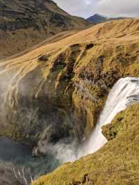 Waterfalls in South Iceland: A Must-See Natural Wonder 🌊🏞️