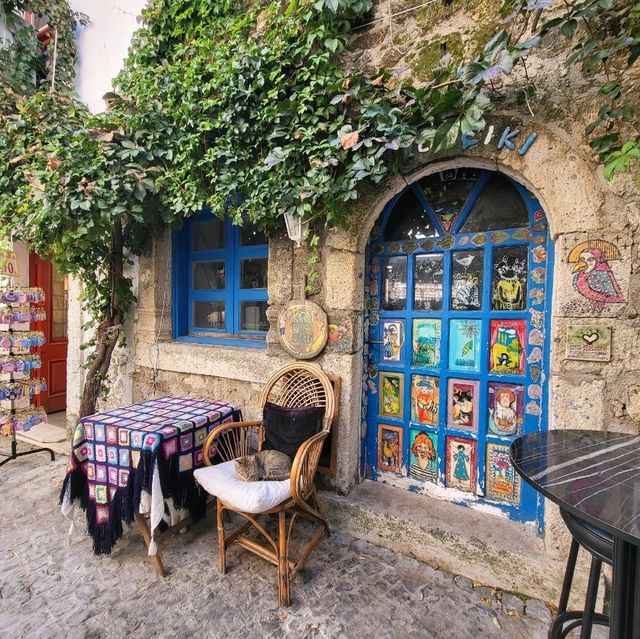 🌸💫 Alaçatı – Where Time Slows and Beauty Speaks! 🇹🇷💙