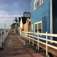 A colourful fisherman’s village in LA