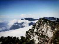 江西廬山,不識廬山真面目,只緣身在此山中