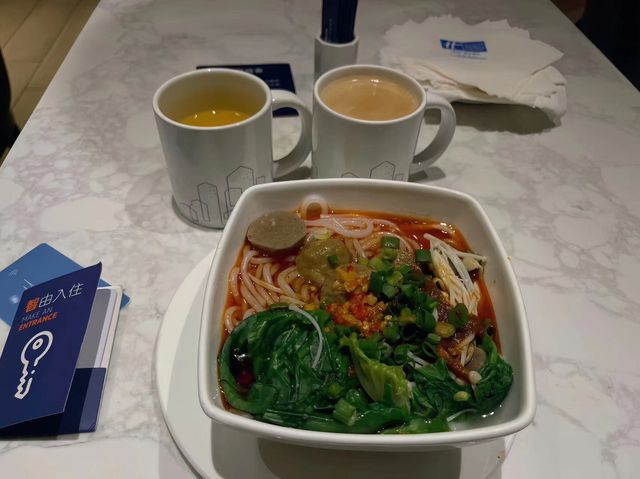 有來深圳旅遊的姐妹，可以試一下深圳東門智選假日酒店！！！