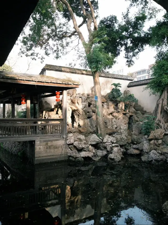 포주에서 이렇게 아름다운 중국식 정원을 왜 아무도 홍보하지 않는 거야?!