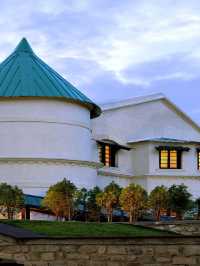 🌟 Mussoorie Magic: Stay in Style at The Savoy 🏨✨