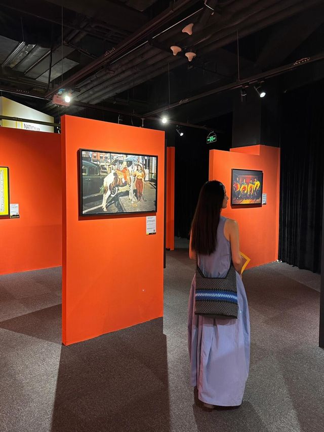 杭州看展→自在出色的女性力量