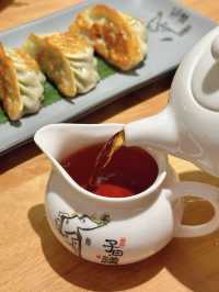 老廣家庭日🍵年輕人享受喝茶的溫馨日常