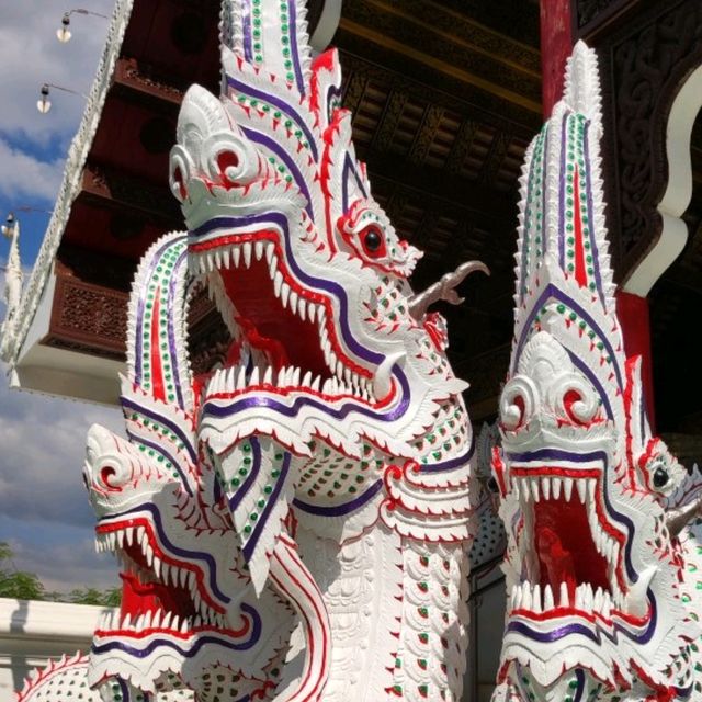 ยำทุกวัดไว้ในที่เดียว! 清迈的这寺庙！必须打卡！