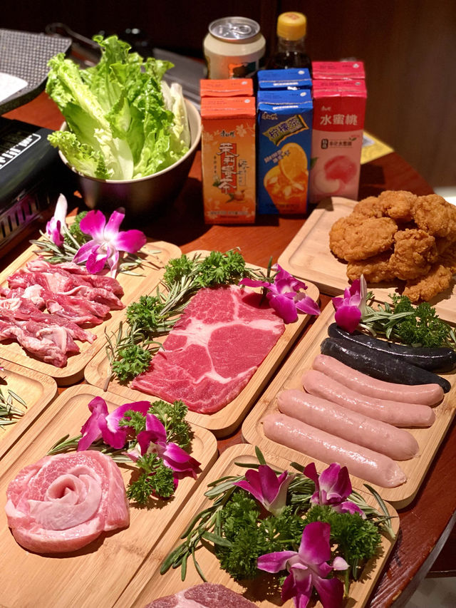 人均100+任食燒肉、榴槤、鰻魚
