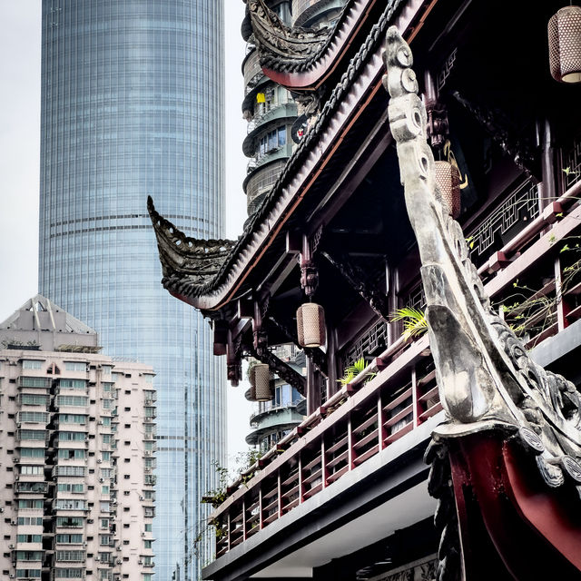 Chongqing has A CITY WALL!