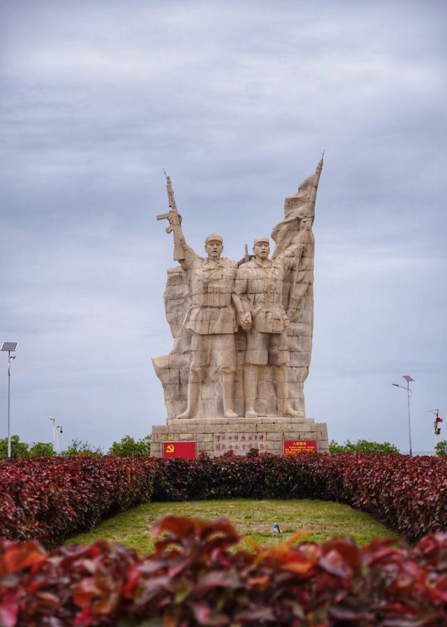 臨高｜海南解放公園。