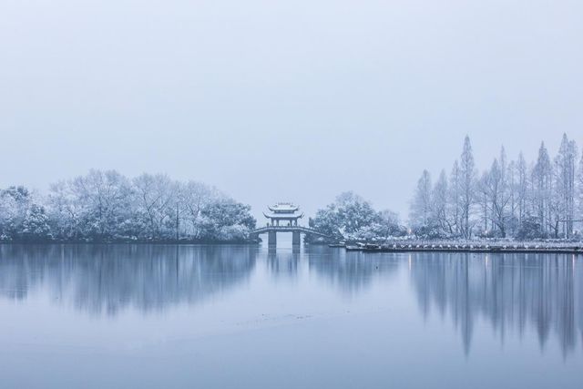 雪中漫步，尋覓詩畫江南