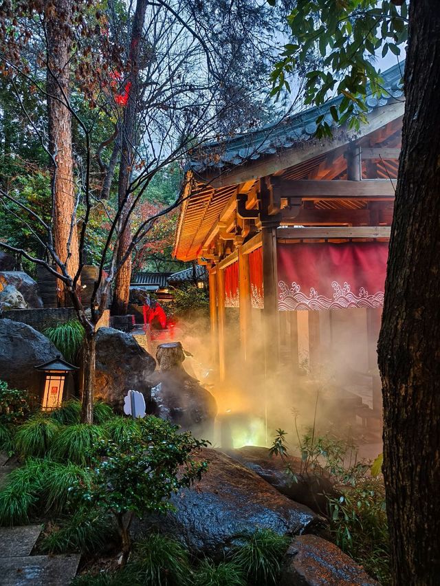 Relaxing Evening in Wuyi Tangfeng Hot Spring Resort 