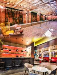 入住藝術殿堂 | NH Collection 特拉 100 酒店