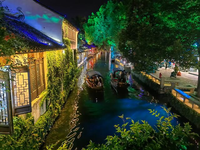 夜遊周莊,沉浸式體驗江珊嘅《夢裡水鄉》 夜遊周莊,沉浸式體驗江珊嘅《夢裡水鄉》