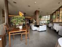 Superb service, cozy boutique hotel