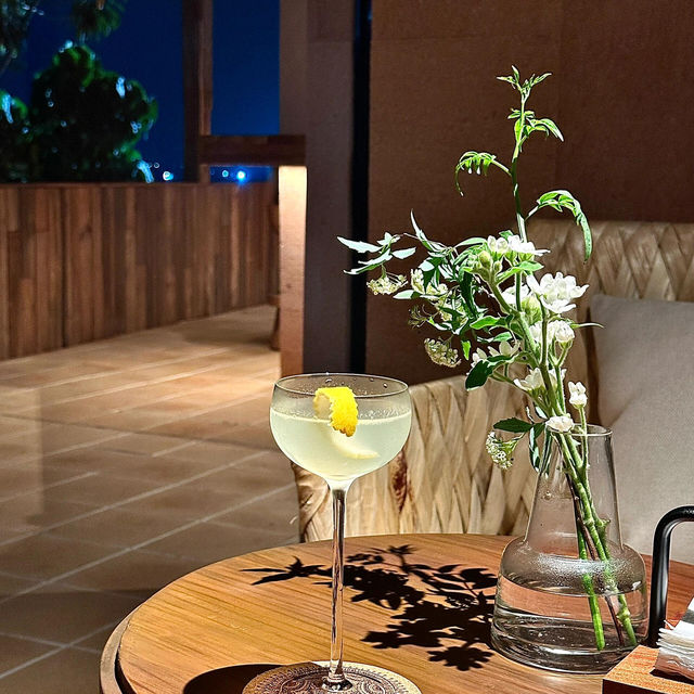 深圳新店爆發！270°懸崖無邊泳池Villa美到尖叫🏝