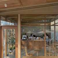 【🌿曼谷Ratchada隱世湖畔Cafe！坐池塘邊放空半日超治癒～】