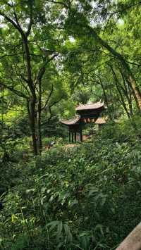 峨眉山最美古建築打卡攻略