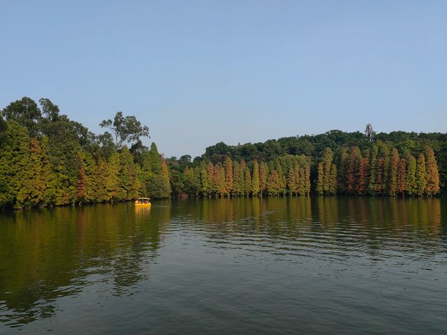 肇慶七星岩|闖入現實版山水畫!隨手拍都是大片! 七星岩,肇慶必去!喀斯特地貌+湖泊,一秒穿越 肇慶七星岩|闖入現實版山水畫!隨手拍都是大片! 七星岩,肇慶必去!喀斯特地貌+湖泊,一秒穿越