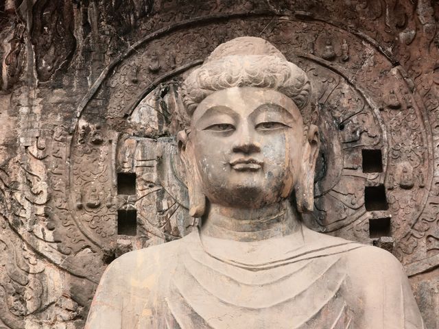 中國四大石窟之首——龍門石窟 中國四大石窟之首——龍門石窟