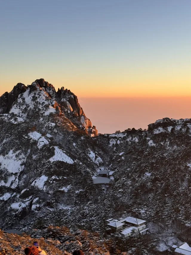 誰懂啊 雪後的黃山根本不是人間仙境 誰懂啊 雪後的黃山根本不是人間仙境