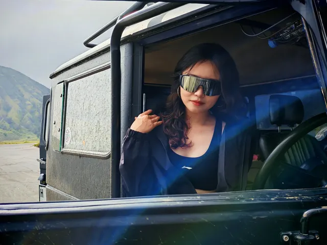 𝑩𝒓𝒐𝒎𝒐火山拍李現同款