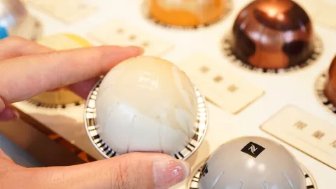 Coffee lovers, come on in! New store opening with triple promotions!
 — traveler post in Shanghai