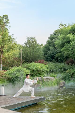 「八啓療法」とは？一度の癒しで、八つの新たな始まり！