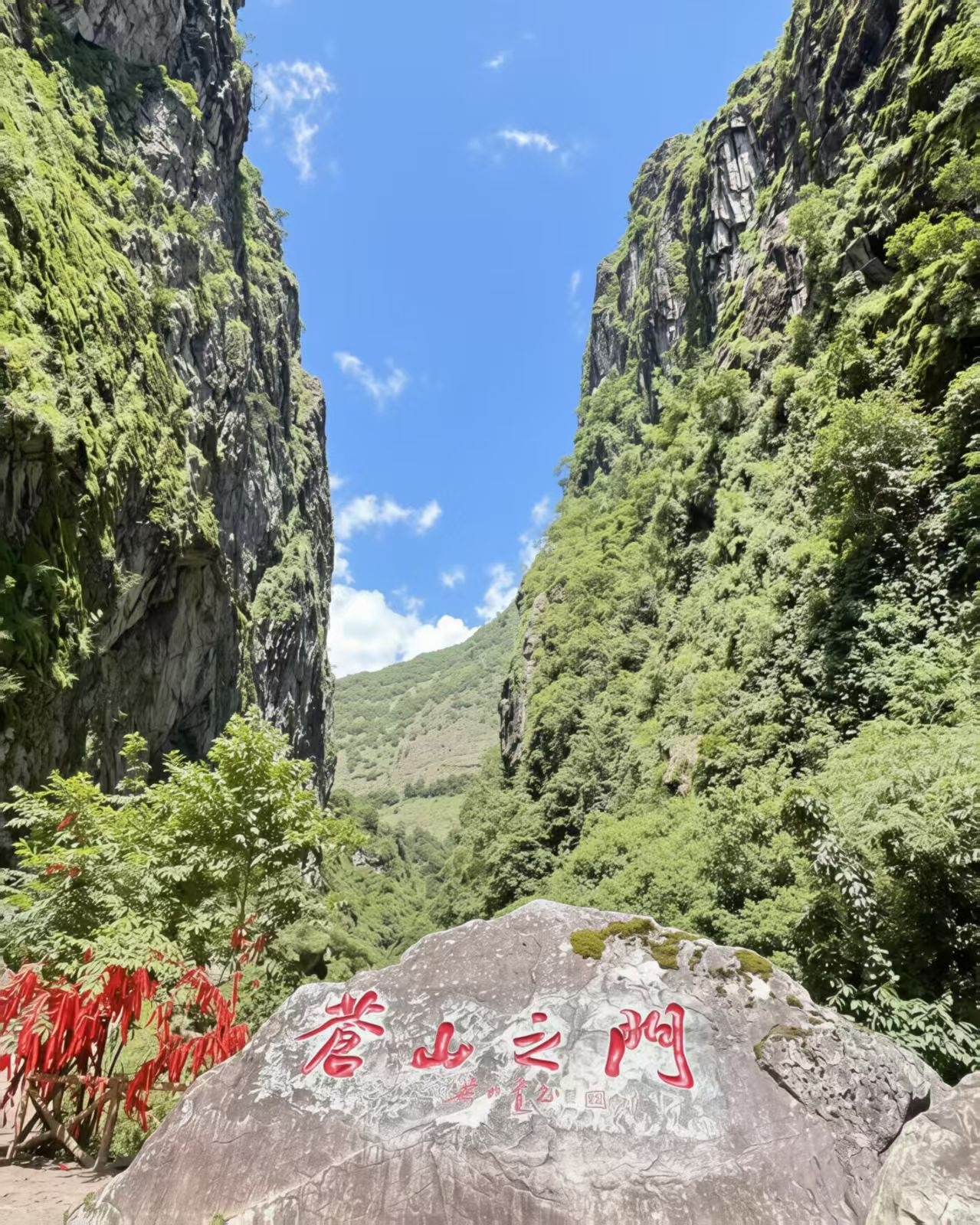 Great places to visit in Dali during the National Day holiday! Sing a song and get free admission! Save this guide to Shimen Pass during the National Day holiday!