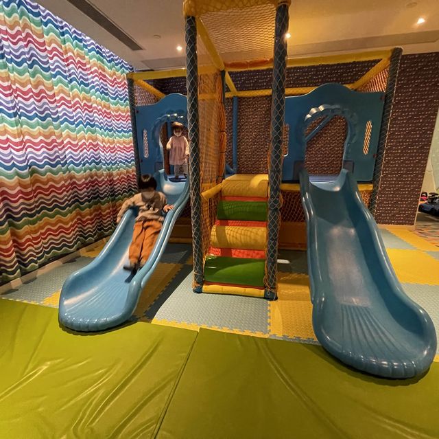 親子酒店推介！親子主題房～兒童遊樂場～半自助餐