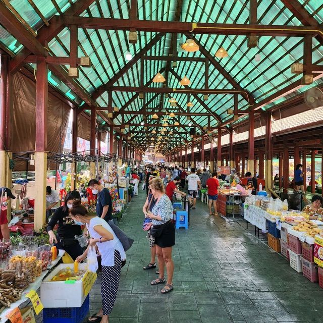 ตลาดน้ำตลิ่งชัน
