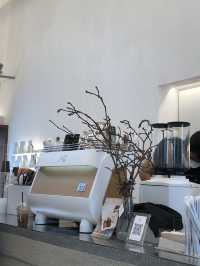 F.I.X ประดิพัทธ์ ร้านกาแฟย่าน bts สะพานควาย