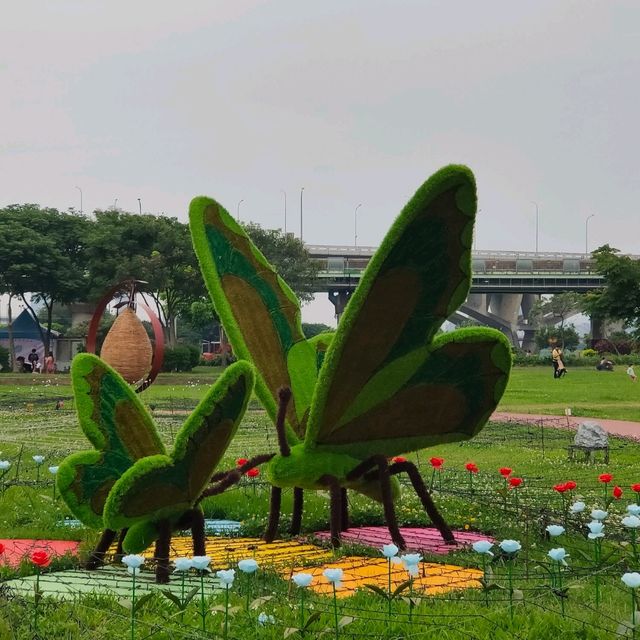 適合親子造訪的地景花海蝴蝶公園