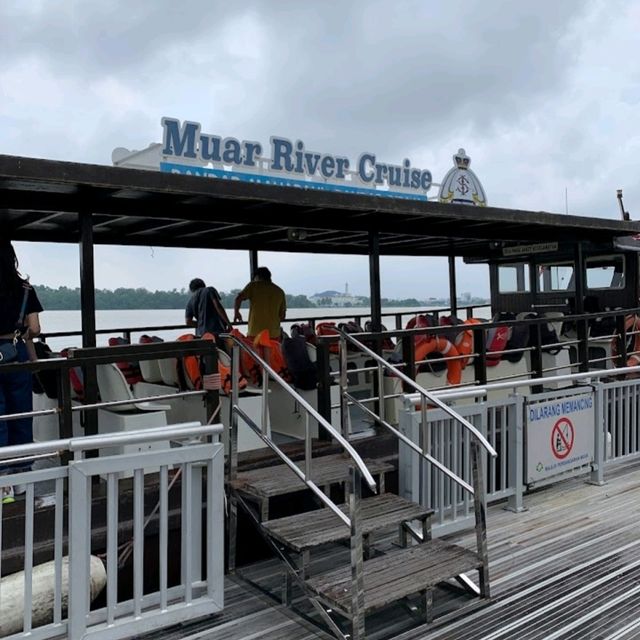 Muar River Cruise