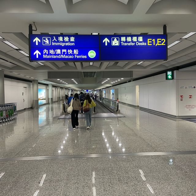 🇭🇰แค่แตะสนามบิน ก็วุ่นวายละ